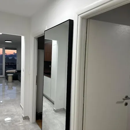 Esperanza Ii Apartment Solin